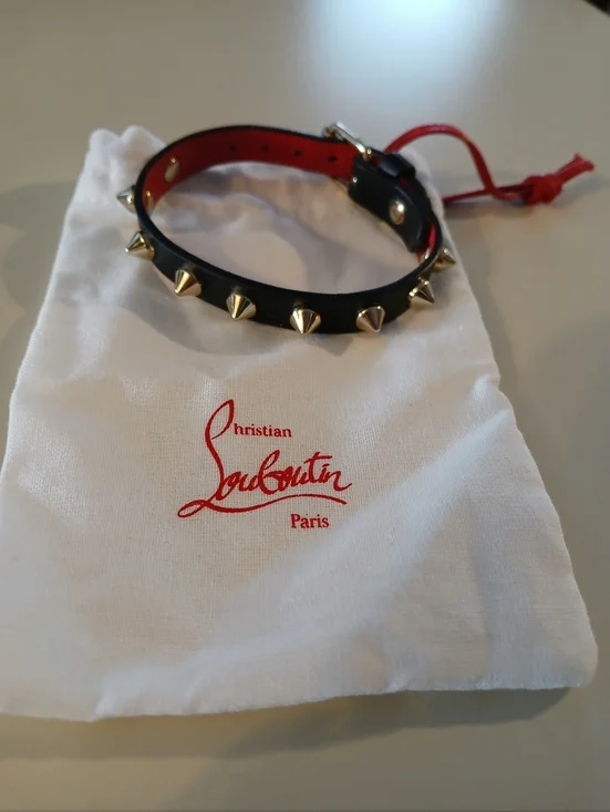 Christian Louboutin NWOT Black Leather & Spiked Adjustable Bracelet & Dustbag - Picture 2 of 3